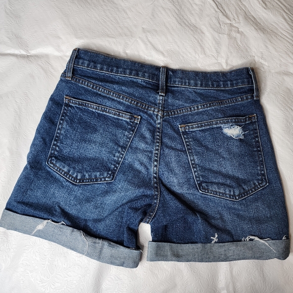 GAP Denim Shorts Mid-Rise Cuffed Distressed Blue Jean Shorts Women's Size 27 - Picture 3 of 6